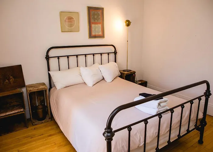 Object 2br 2g Bisbee